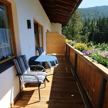 Apartment Haus Enzian *