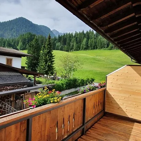 شقة Haus Enzian *