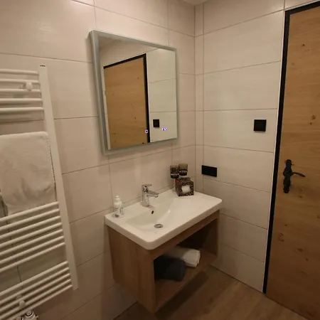 شقة Haus Enzian كارتياسش